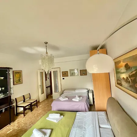 Locazione Turistica Sansovino Apartment Trieste